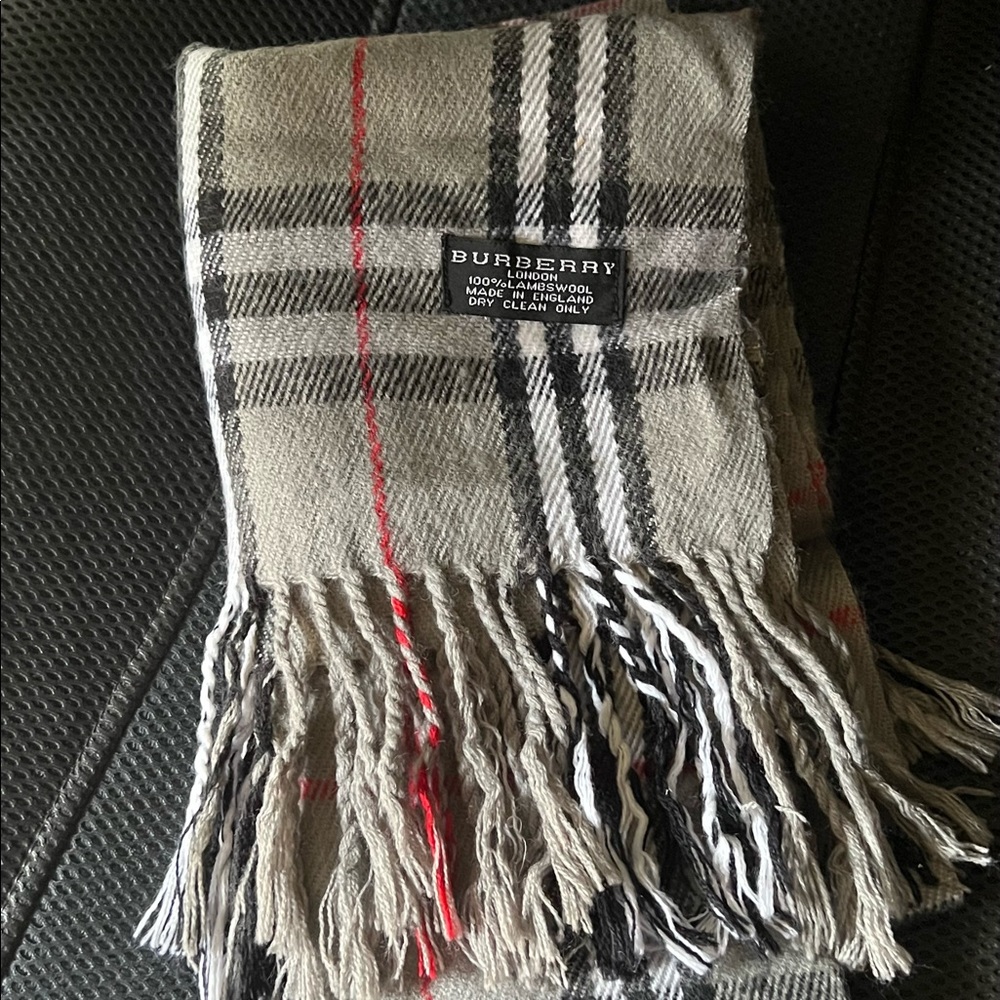 Burberry scarf